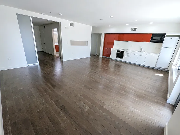 901 S Flower St #509 — Photo 6