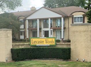 29304 Gloede Dr, Warren, MI 48088