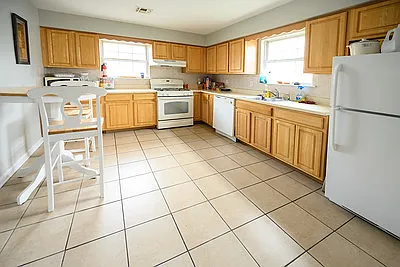161-163 Sussex Ave #3 — Photo 6