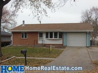8140 E Avon Ln, Lincoln, NE 68505