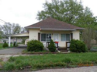 321 S Illinois St, Bicknell, IN 47512