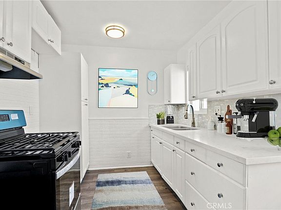 4th image of 473 E 55th St