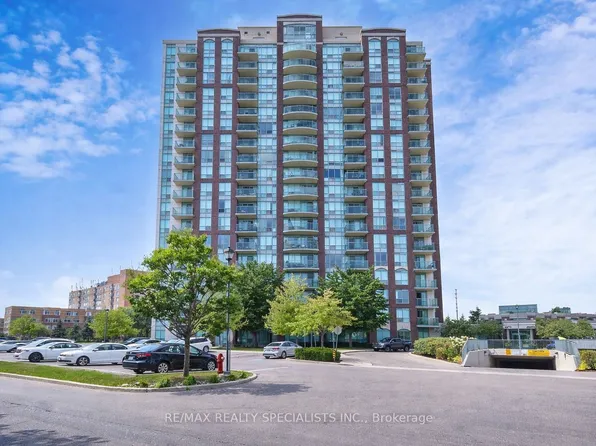 4879 Kimbermount Ave #810, Mississauga, ON L5M 7R8