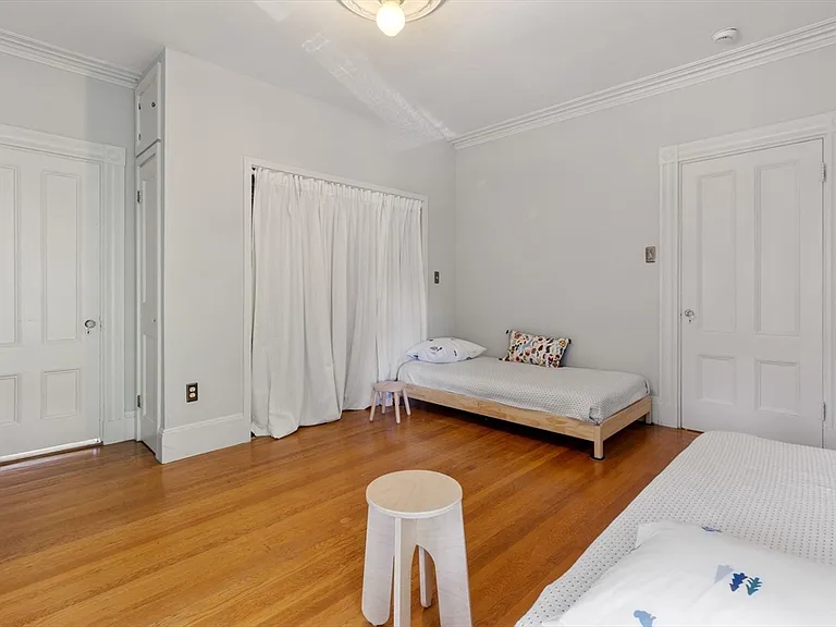15 Myrtle St #2 — Photo 17