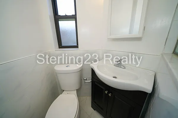 Rented by Sterling Realty Solution Inc | media 15