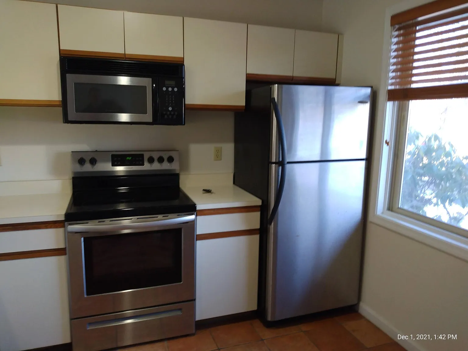 2 bed, 1.5 bath, 1234 sqft, $2,275 — Photo 3