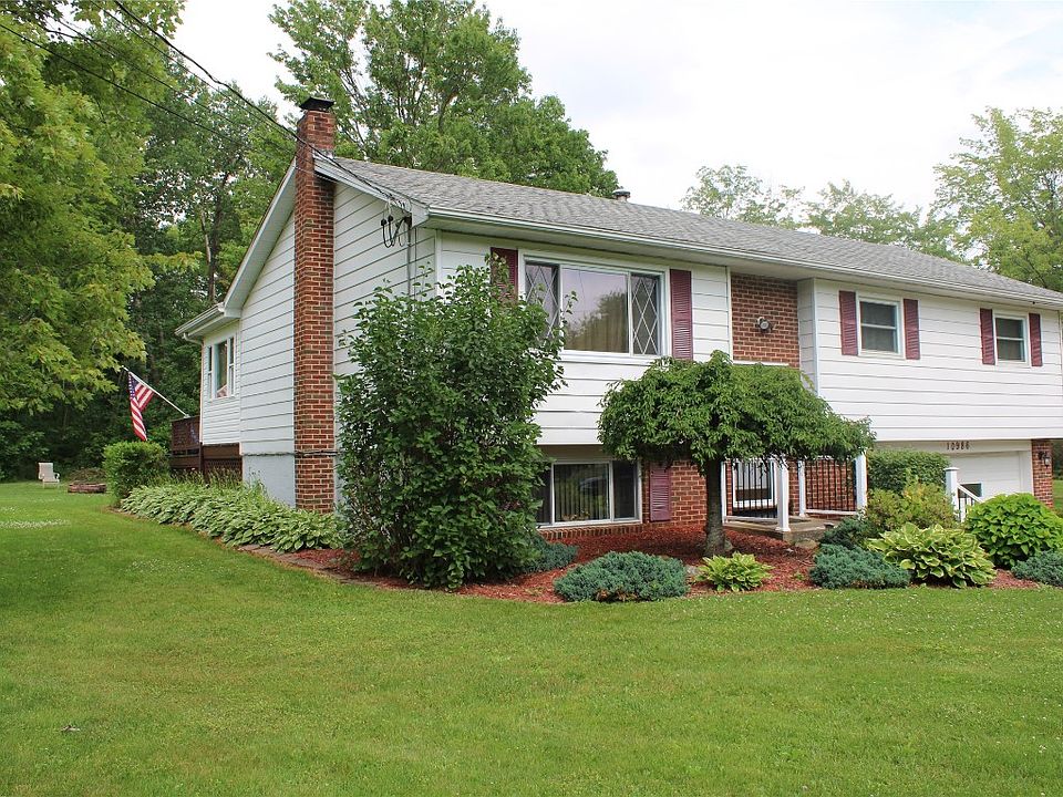 1st image of 10986 Eastview Ave