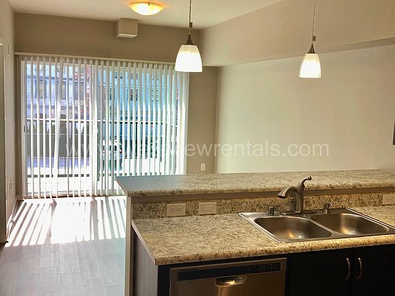 4th image of 1010 Railroad Ave #10523346