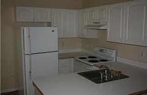 4th image of 27 Plumage Ln