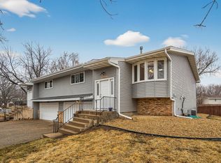 9721 Utica Rd, Minneapolis, MN 55437