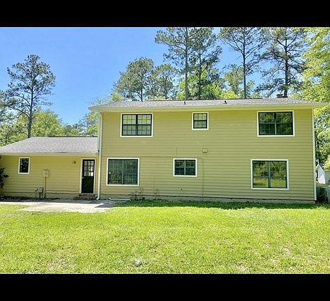 3rd image of 4322 Swan Dr