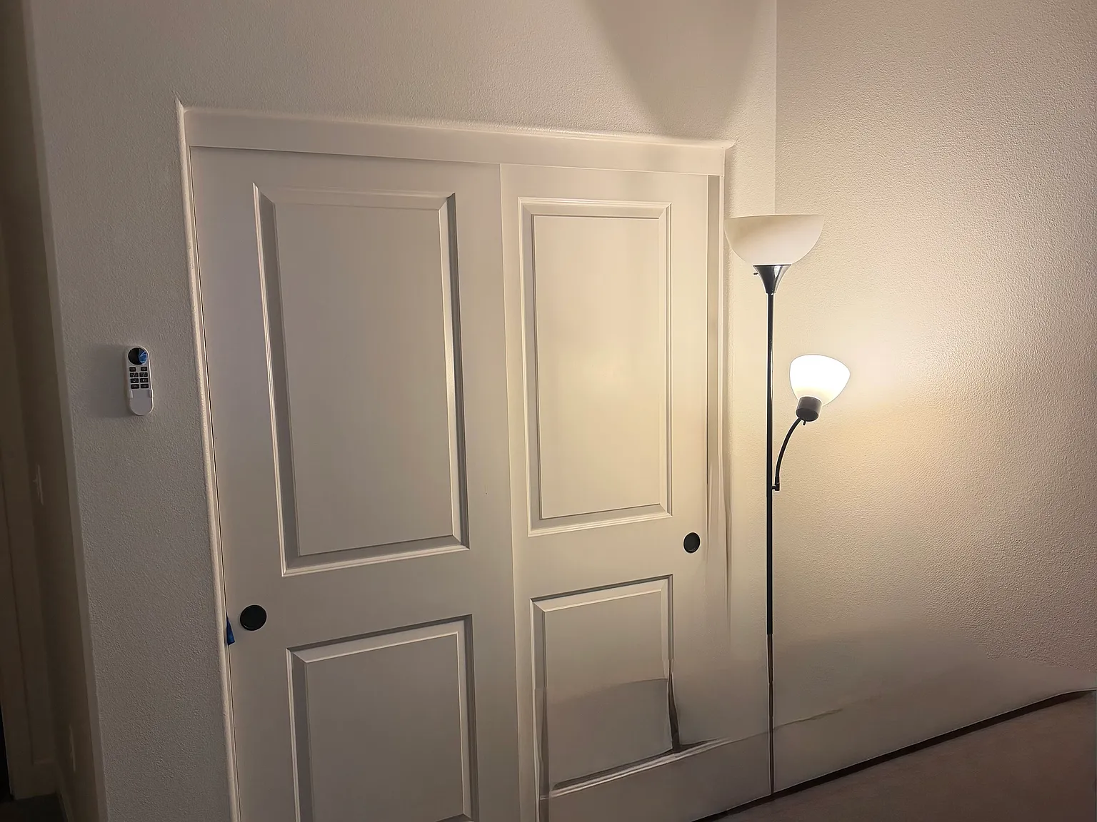 3 bed, 2.5 bath, 1811 sqft, $900 — Photo 3