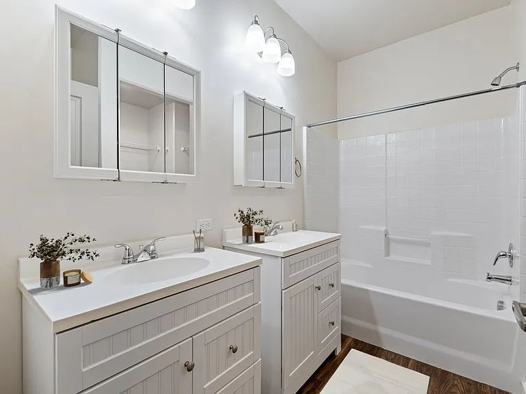 Verraso Village Townhomes — Photo 7
