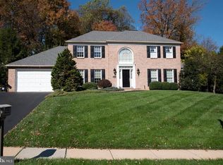 4333 Trophy Dr, Upper Chichester, PA 19061