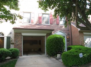 6252 Masefield Ct, Alexandria, VA 22304