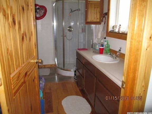 4th image of 460 Bannock St