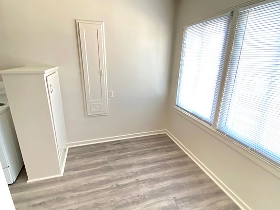 4th image of 453 W San Bruno Ave #5A
