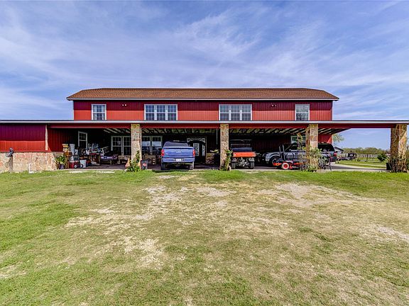 3rd image of 8570 Sunny Side Rd