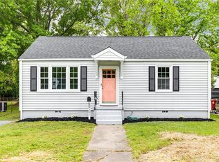 307 Plumtree Ave, Colonial Heights, VA 23834