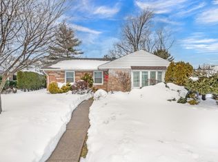 44 Sharon Ave, Edison, NJ 08817