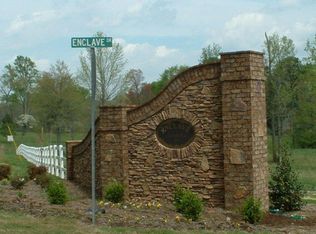 2115 Enclave Dr, Rocky Face, GA 30740