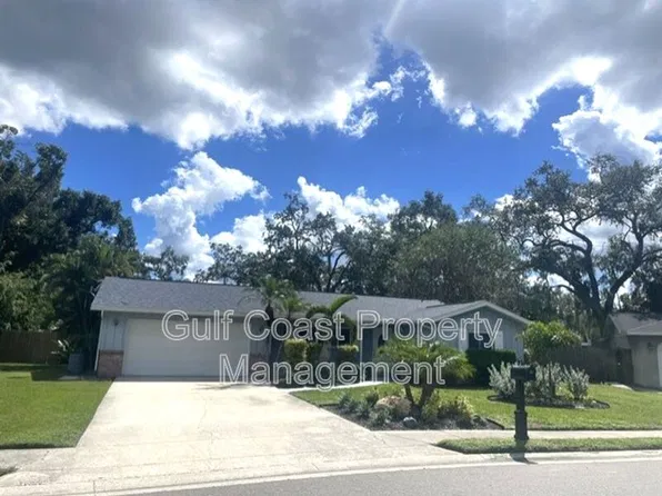 3737 Kingswood Dr, Sarasota, FL 34232
