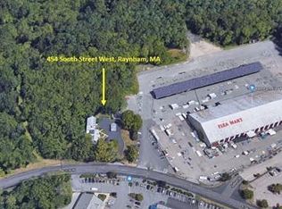 454 S St W, Raynham, MA 02767