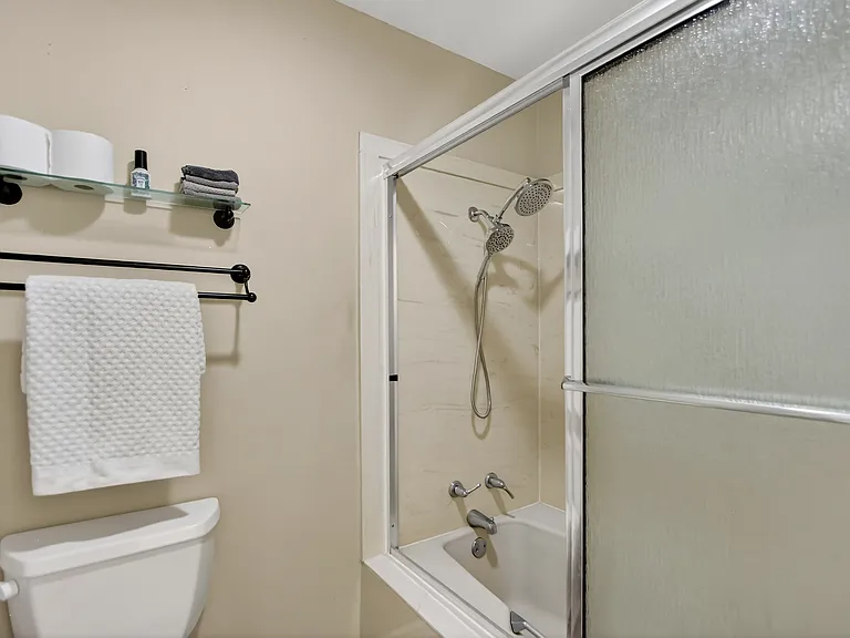 6627 Golf Club Dr — Photo 22