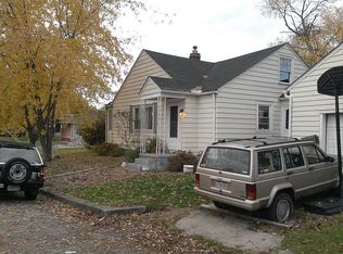 126 Park Pl, Circleville, OH 43113