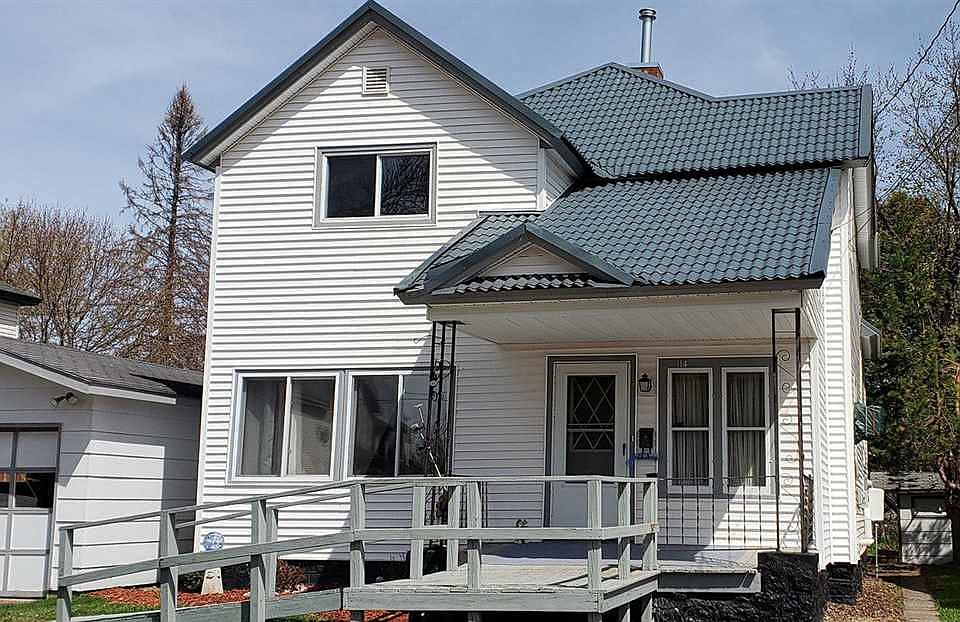 1st image of 114 W Gogebic St