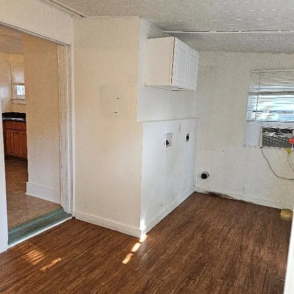 18 N Main St #18 — Photo 4