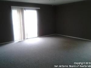 3rd image of 2822 Cedar Plain Dr