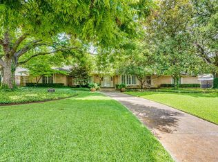 4440 Bobbitt Dr, Dallas, TX 75229