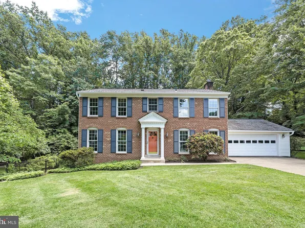 9901 Madrigal Way, Vienna, VA 22181