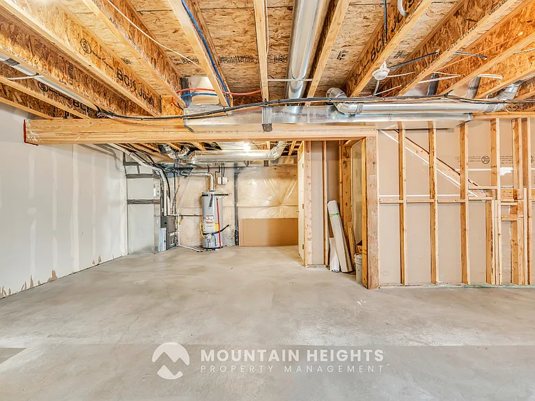 607 E Sawback Ln — Photo 24