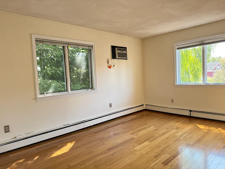 7 North St #2A — Photo 13