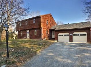 11 Pleasant St, West Newbury, MA 01985