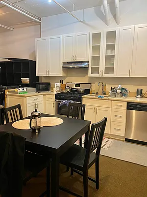 Rented by EXR | media 3