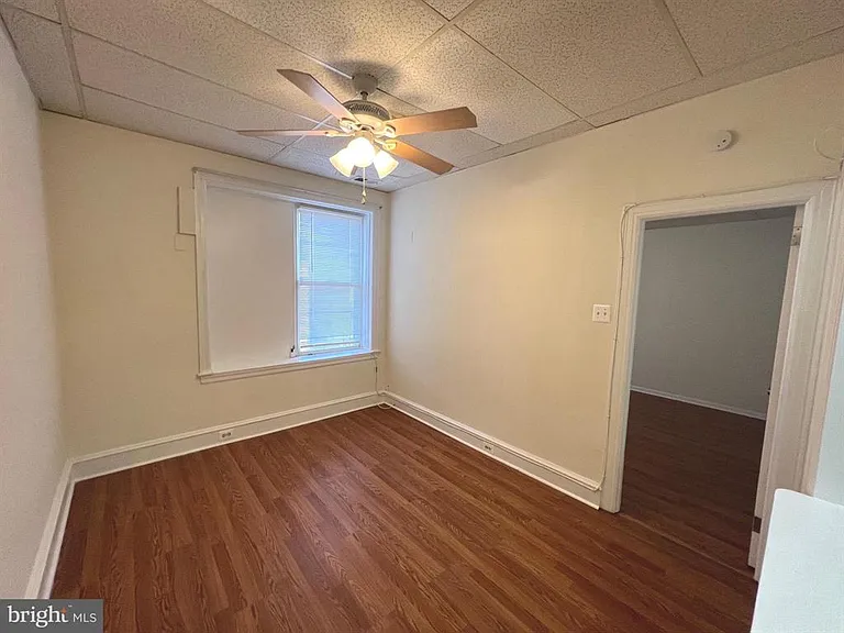 7979 Oxford Ave #2 — Photo 4