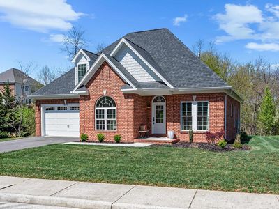 8310 River Course Dr, Radford, VA, 24141