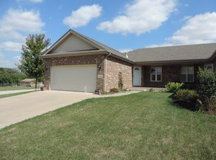 942 Arrowhead Dr, Elwood, IL 60421