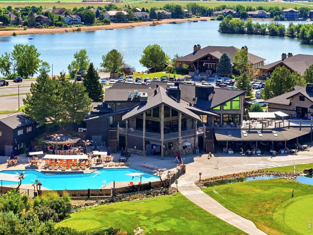 1530 Waterfront Dr