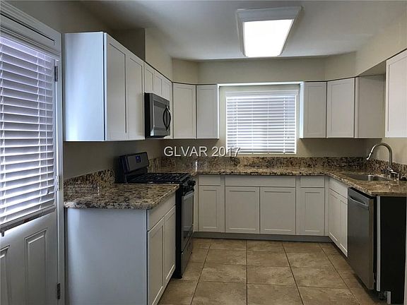 5th image of 5393 S Maryland Pkwy