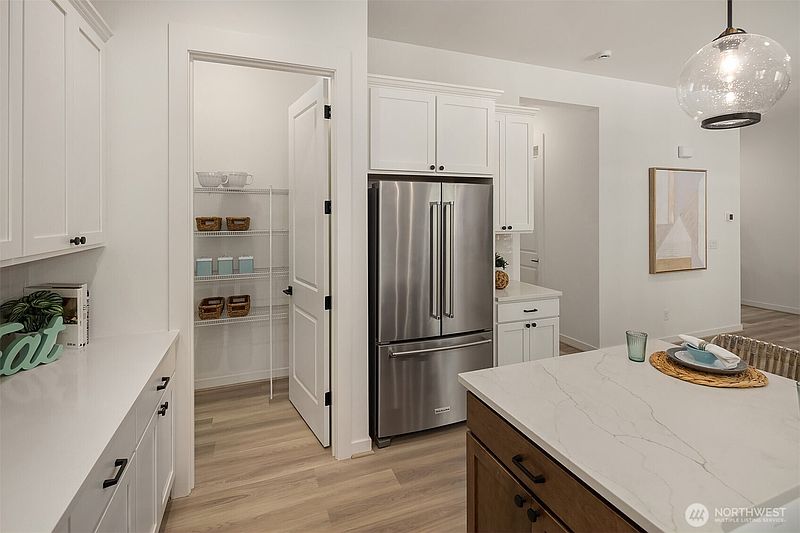 4th image of 24080 SE Emerald Street #280