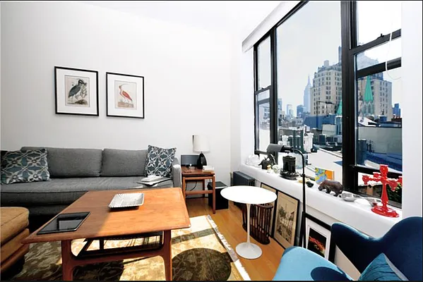 Rented by Buchbinder & Warren | media 29