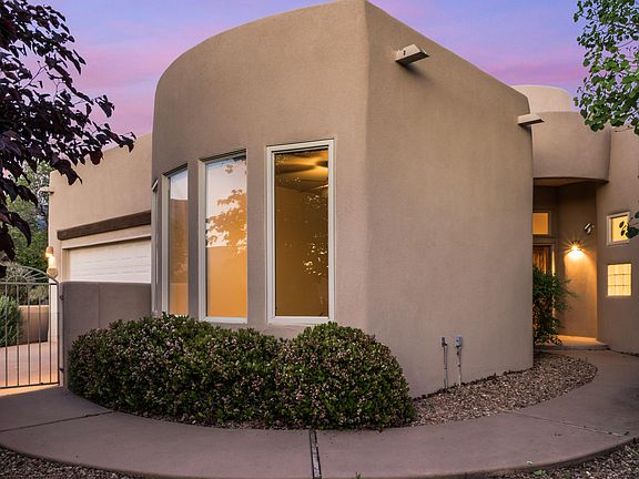 3rd image of 13212 Moondance Pl NE