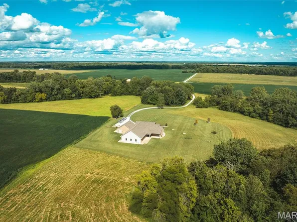 272 NE 1350th Ave, Greenfield, IL 62044