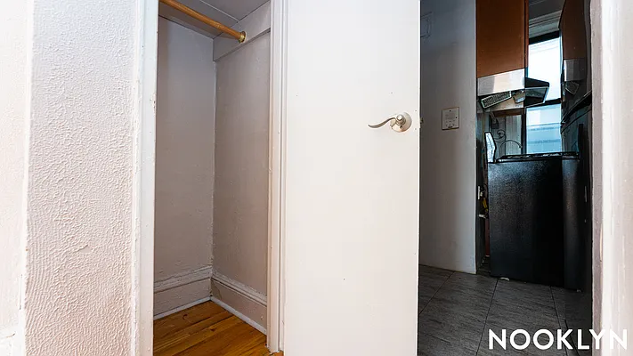 Rented by Nooklyn NYC LLC | media 7