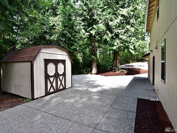 4th image of 5959 NW Littlewood Ln