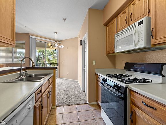 4th image of 7111 S Durango Dr Unit 309